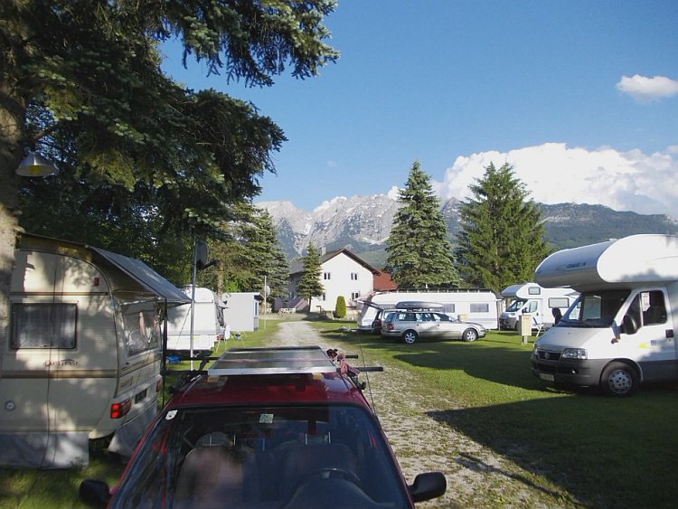 Internationaler Campingplatz nahe am Röcksee
